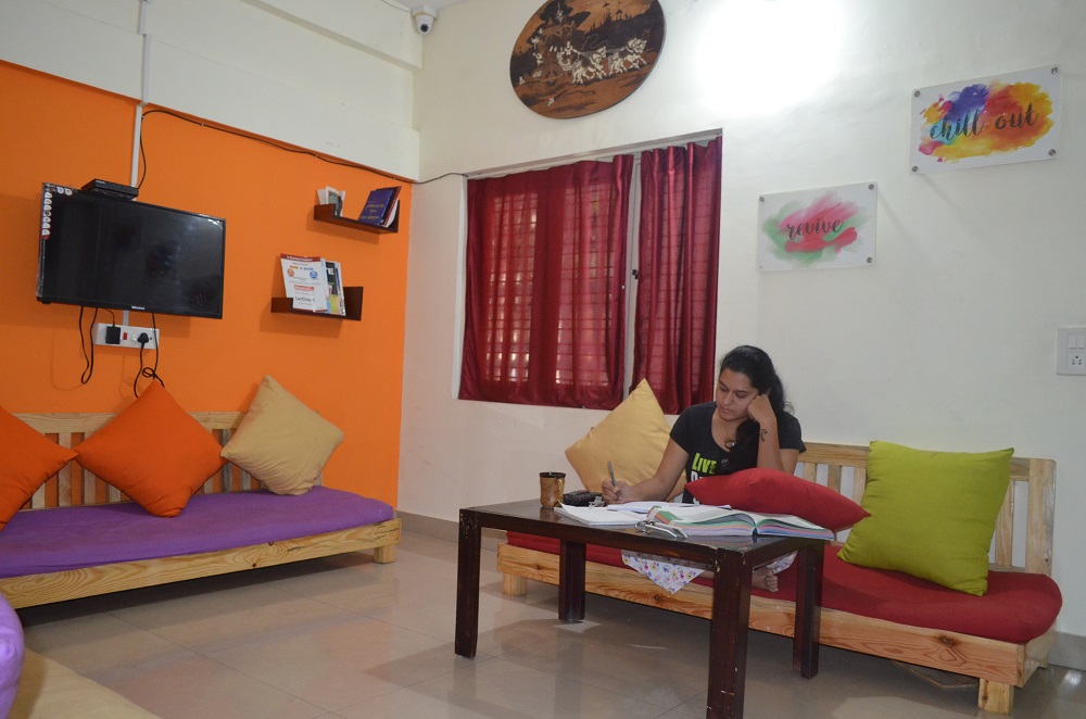 Girls PG near BMS college